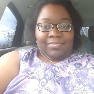 Meet your Posher, Katrina